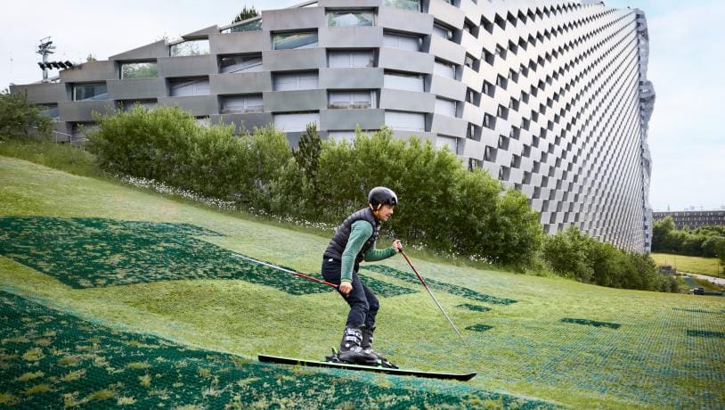 Copenhagen now rewards 'climate-friendly' tourists by giving them free experiences 1 Copenhagen now rewards 'climate-friendly' tourists by giving them free experiences 1