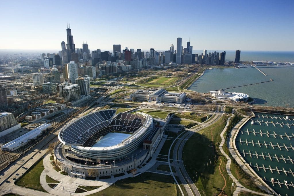 All of Chicago's city buildings now run entirely on clean power 2 An aerial view of Chicago, Illinois.